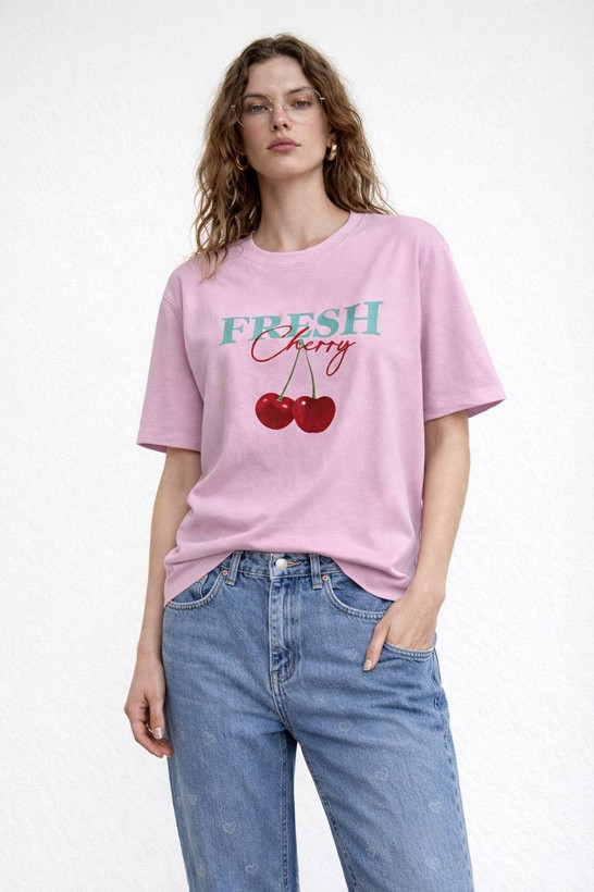 تیشرت چری